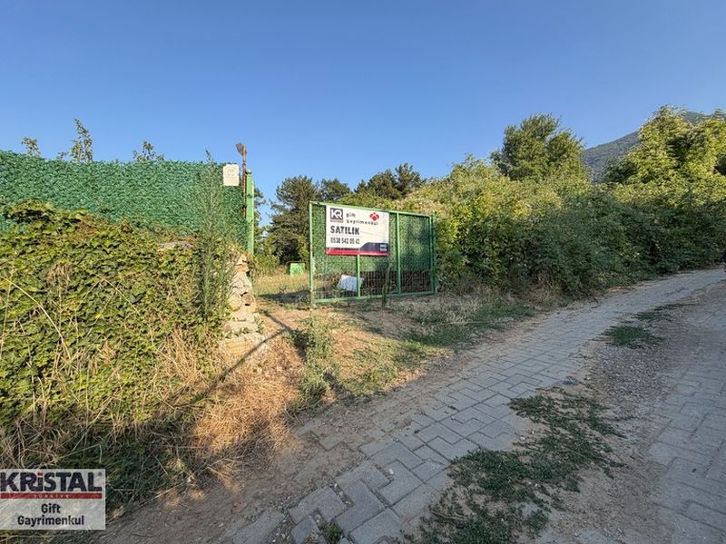 Cumalıkızık Merkezinde 800 m² Arazi