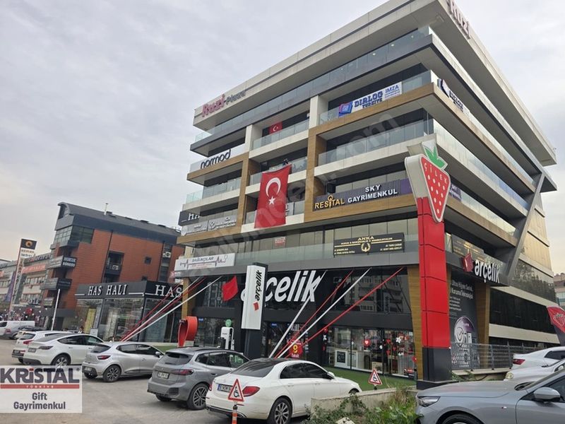 İzmir Yoluna Cephe Tabela Değeri Yüksek Kiralık Ofis
